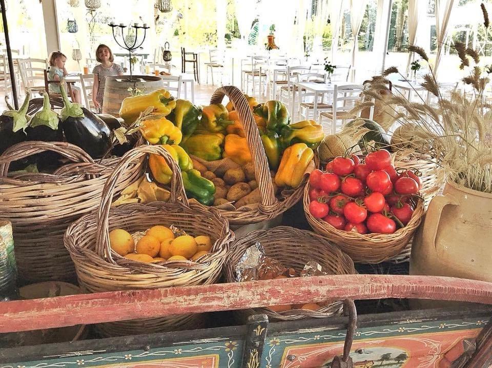 Apart-hotel Borgo Rosso Terra 3*