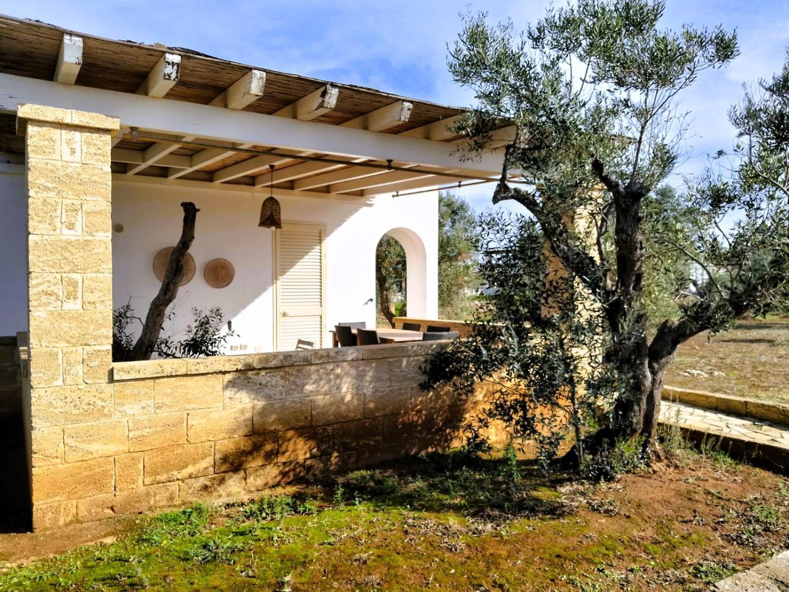 Borgo Rosso Terra Apart-hotel