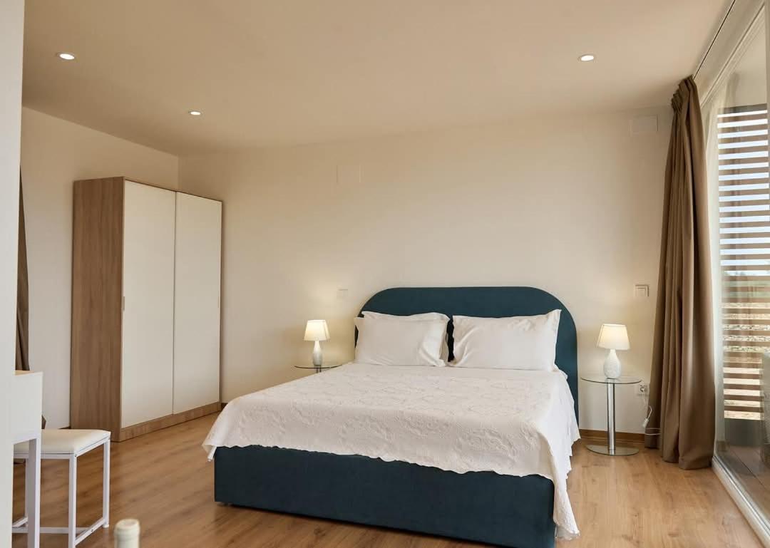 Borgo Rosso Terra Aparthotel