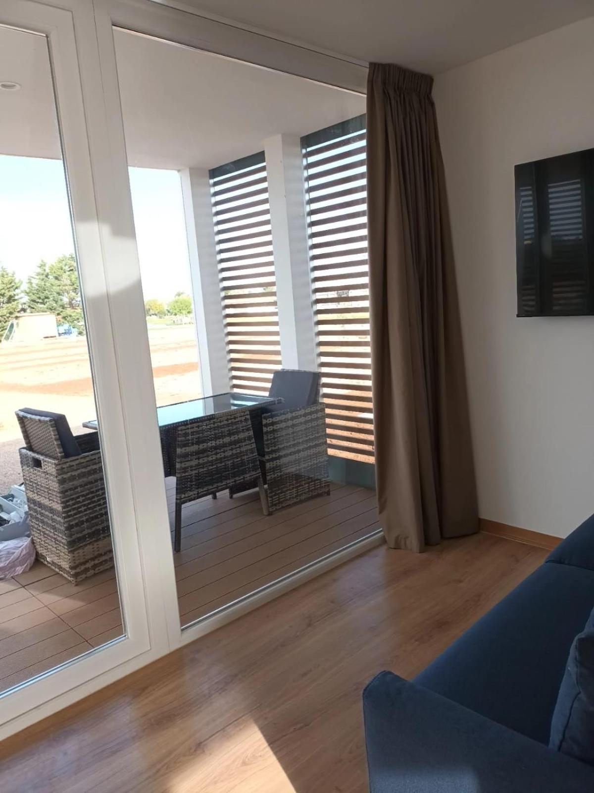 Borgo Rosso Terra Aparthotel 3*